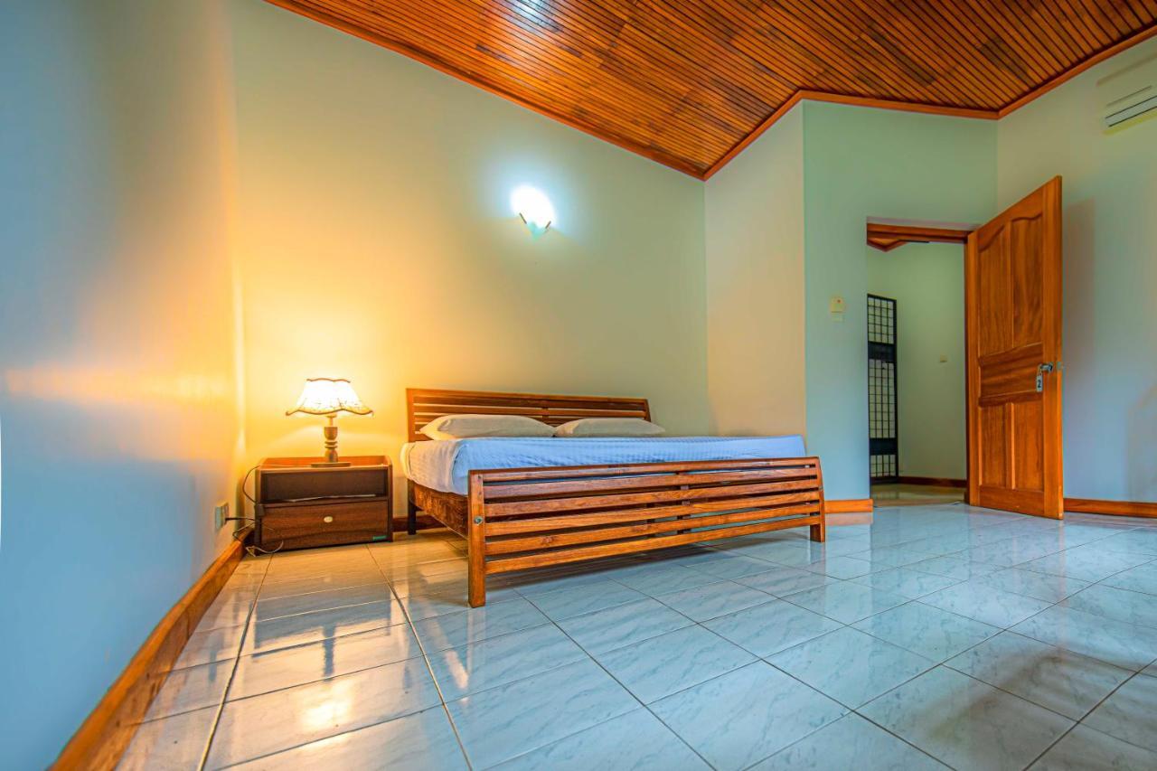 Aa Bungalow كاندي المظهر الخارجي الصورة