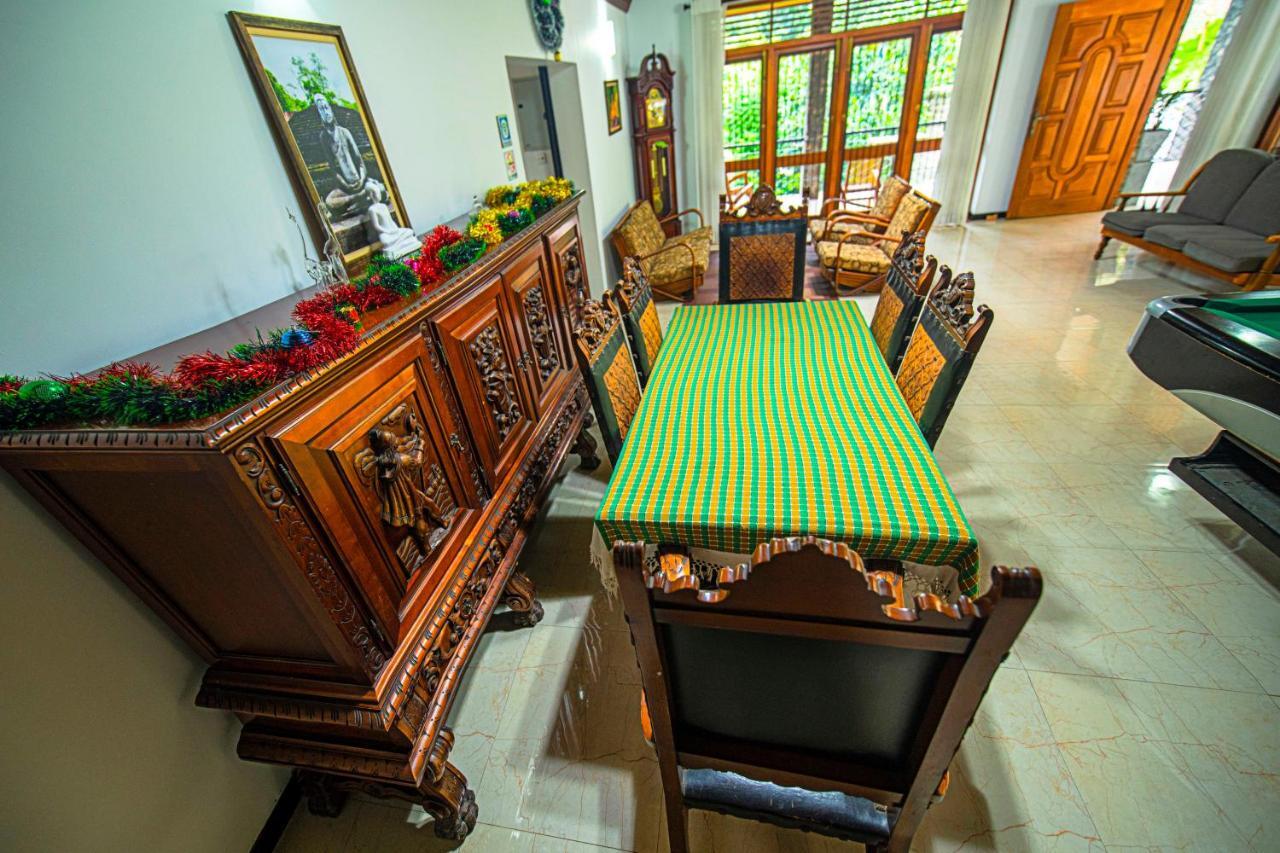 Aa Bungalow كاندي المظهر الخارجي الصورة